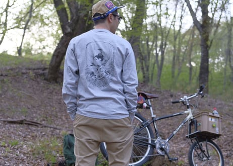INTO THE WILD / Long Sleeve T-Shirt