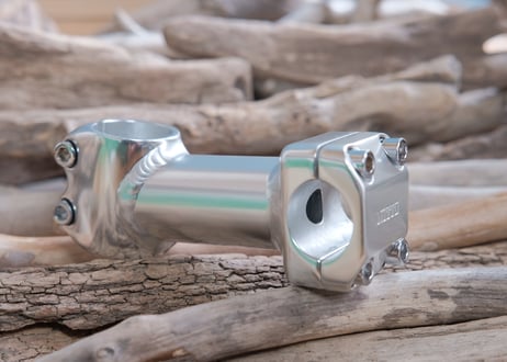 NITTO / 4 BOLT