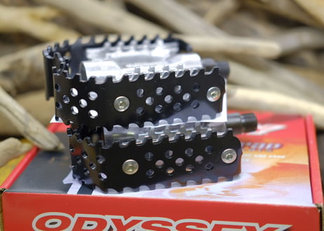 ODYSSEY / TRIPLE TRAP PEDALS