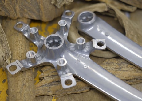 SHIMANO / TIAGRA TRIPLE