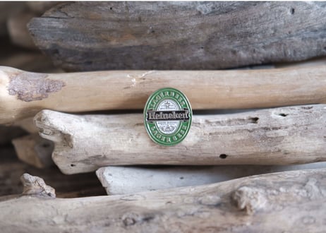 VINTAGE PINS