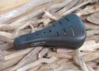 GT / PERFORMER SADDLE