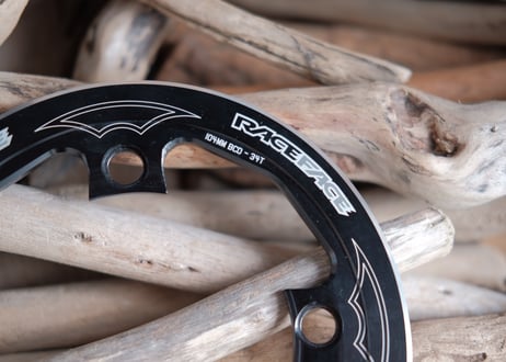 RACE FACE / BASH GUARD