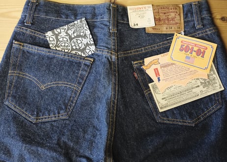 Levi's 501 / DEAD STOCK