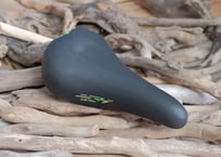 SELLE ITALIA / CANYON