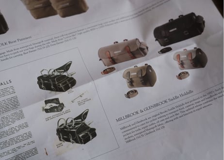 BROOKS / TOURING HOLDALLS