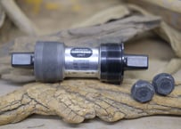 SHIMANO / BB-UN70