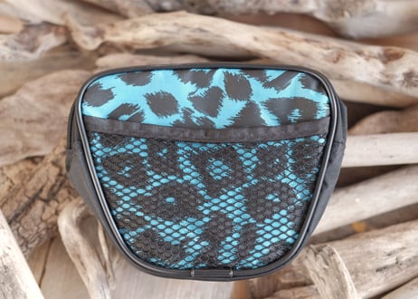 Ostrich / FREE BAG