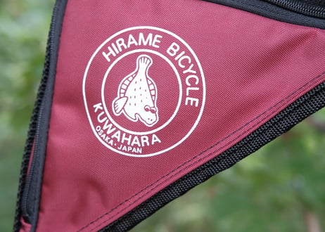 HIRAME / TRIANGLE BAG