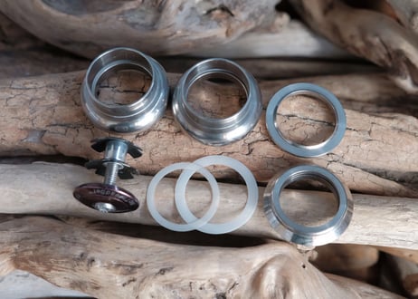 CHRIS KING / NoThreadSet Titanium