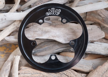 eNVY / BASH GUARD