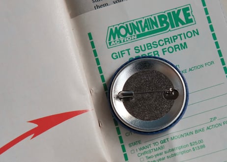 *CHILLIN MTB* PIN-BACK BUTTON