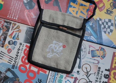 Dead Bear / passport pouch