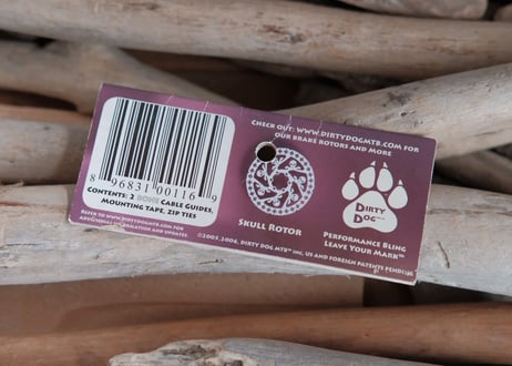 DIRTY DOG / BONE