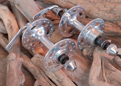 SUZUE / LARGE HUB