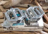 GT / PLATFORM PEDALS