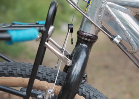 * CHILL DROPS *  CABLE HANGER