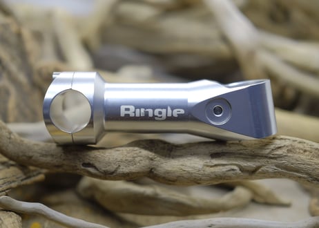 Ringle / A HEAD STEM