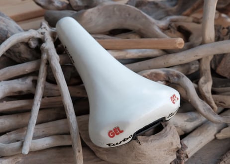 SELLE ITALIA / TURBO GEL