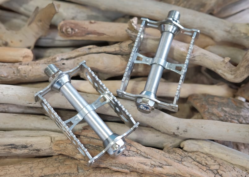 LYOTARD / 460 | ATB CANDYSHOP CHILLIN