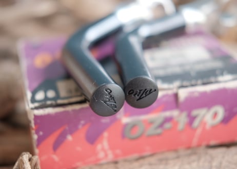 ONZA / BAR ENDS