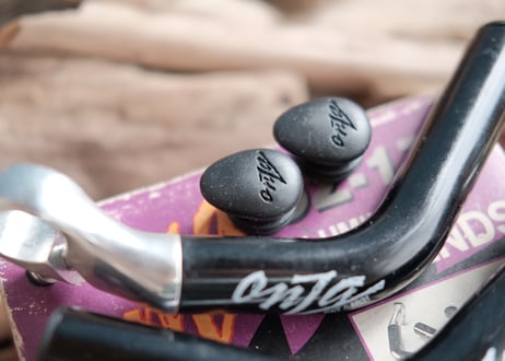 ONZA / BAR ENDS