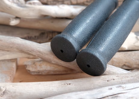 BARREL-SHAPED GRIP