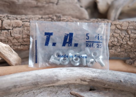 T.A. / CYCLO TOURIST