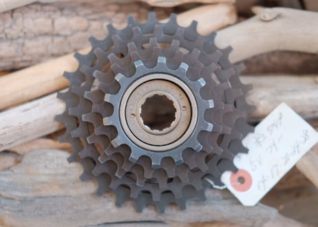 SHIMANO / FREE WHEEL