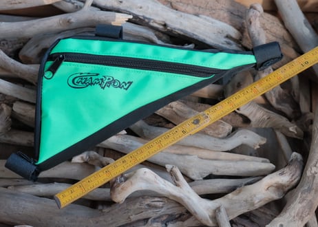 CHAMPION / TRIANGLE BAG