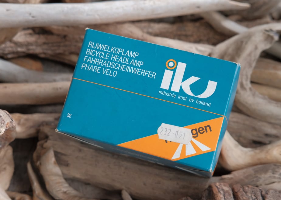 6780f7baa5176306a0f4a33f