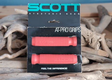 SCOTT / AT-PRO
