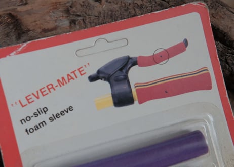 LEVER-MATE