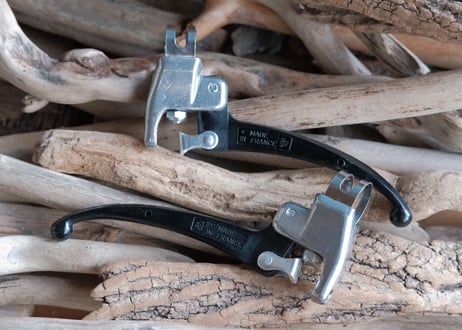 MAFAC / FLAT LEVER