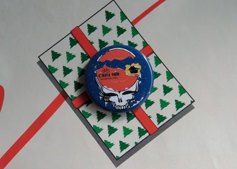 ✴︎CHILL INN✴︎ PIN-BACK BUTTONS