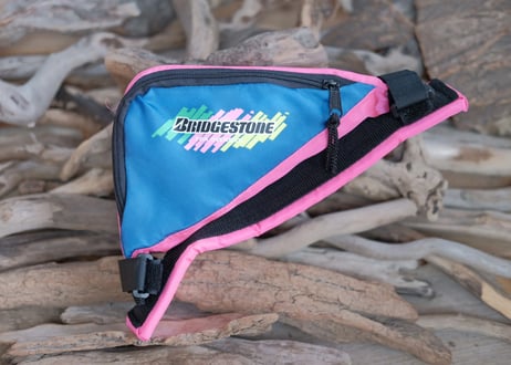 BRIDGESTONE / SHOULDER PADS