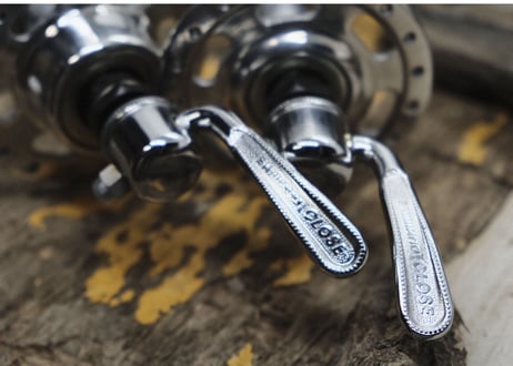 SHIMANO / 600
