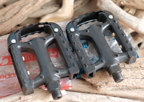 SHIMANO / EXAGE TRAIL