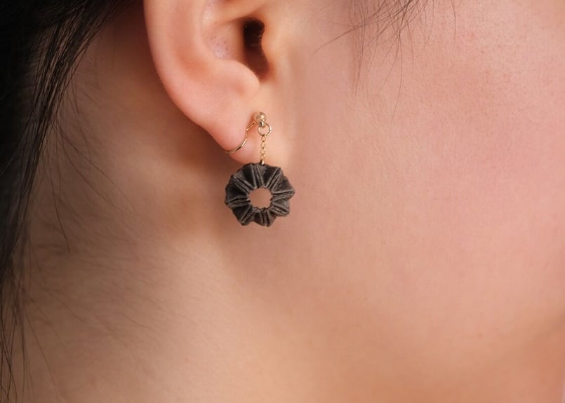 wa ピアス or イヤリング | ORITO SHOP Online