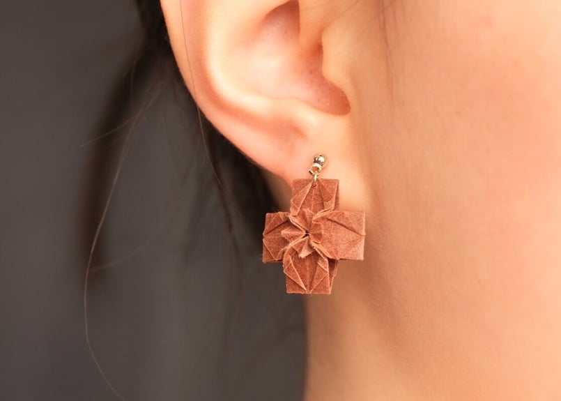 cross柿渋 ピアス or イヤリング | ORITO SHOP Online