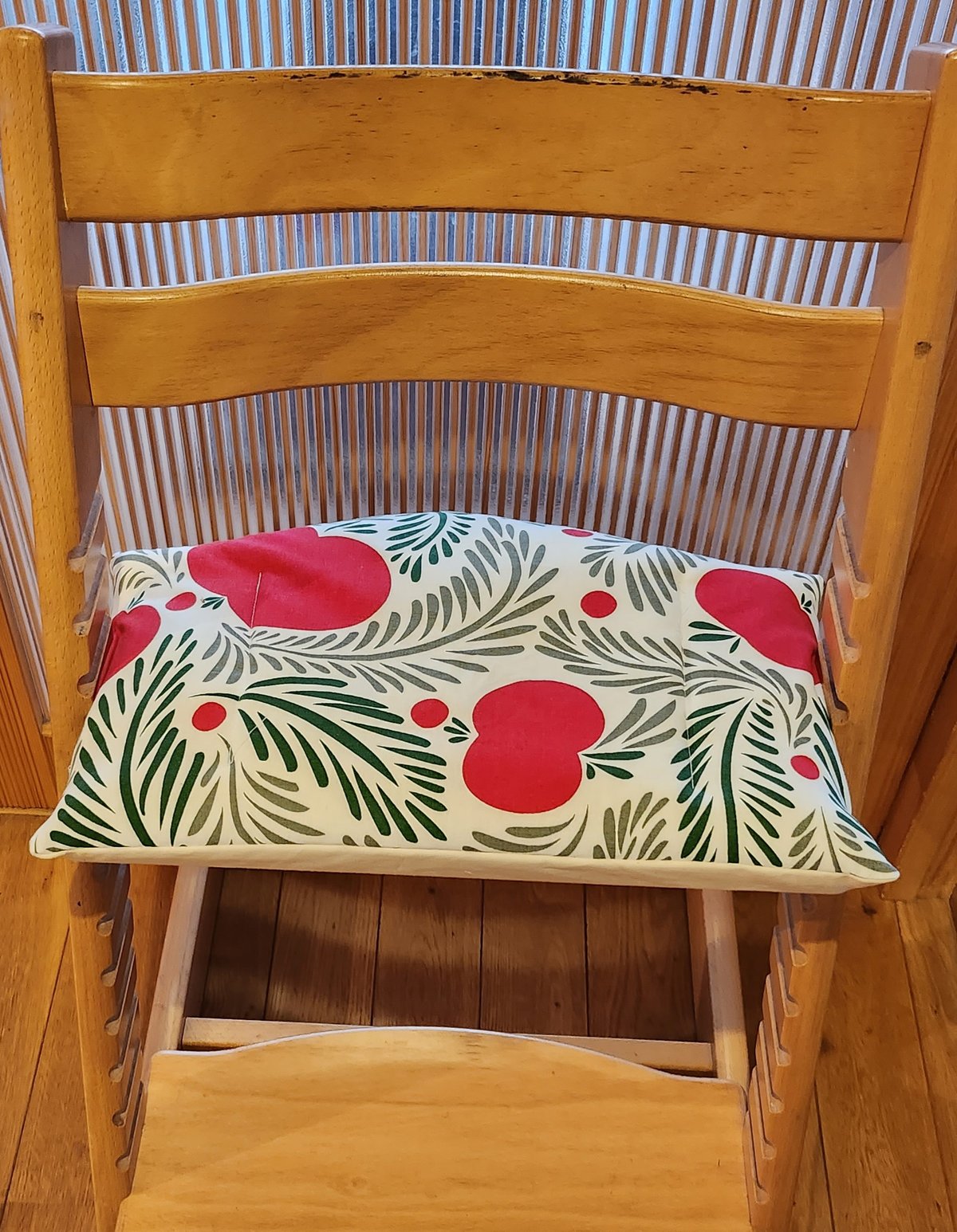 りんさん専用　ストッケ　トレイ＆クッション りんさん専用 ストッケ トレイ＆クッション りんさん専用