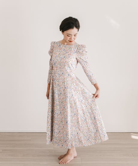 リクエストにお応えして再入荷♡　《型紙》ギャザースリーブワンピース/ブラウス