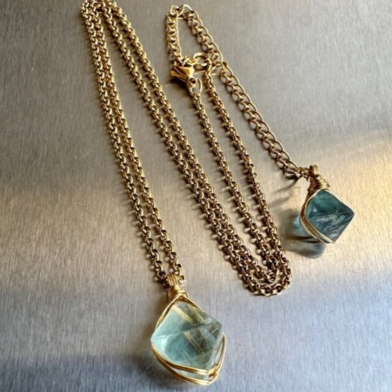 フローライト八面体原石（グリーン＆ブルーカラー) ネックレス