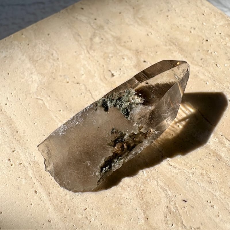 原石販売〜極希少、スイス水晶 | F, Stone & E.O