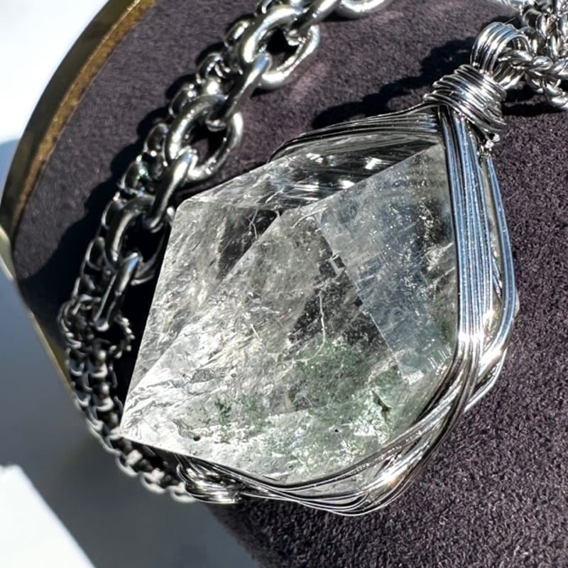 インドマニハール産水晶原石 ネックレス | F, Stone & E.O