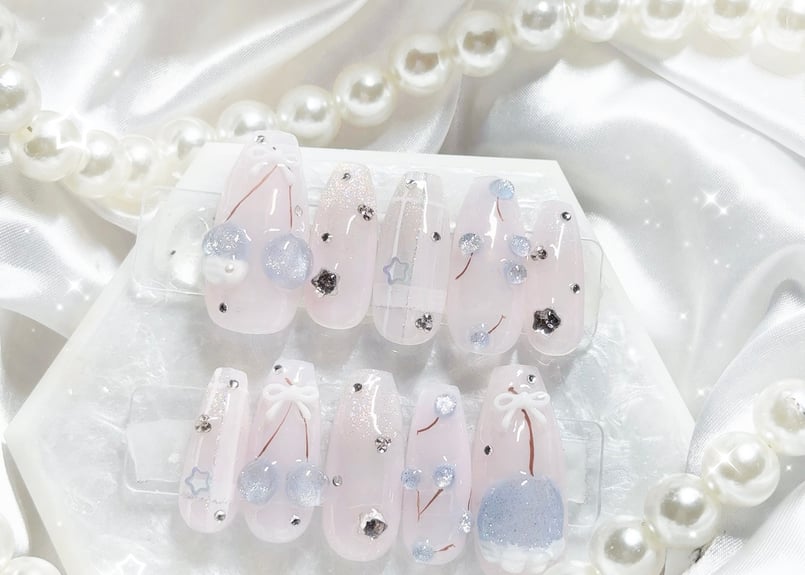 専用♡デザインチップ ぷっくりさくらんぼネイルチップ - blanche-nail design | minne
