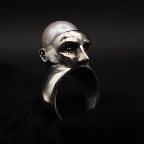The art brain ring / White