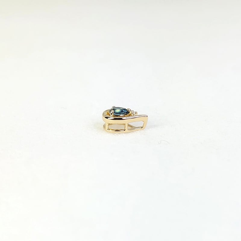 K18ロンドンブルートパーズ•ダイヤ入ペンダントトップ | 工房/Kecchi