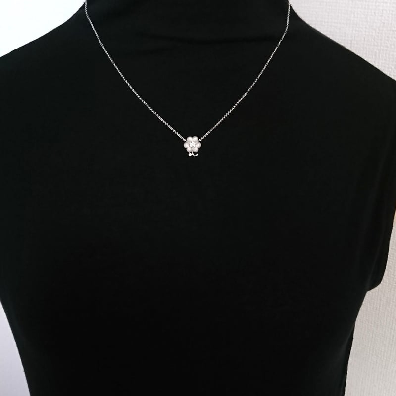 プラチナ Pt 天然ダイヤモンド　三つ葉　クローバー　ペンダント　ネックレス プラチナ Pt 天然ダイヤモンド 三つ葉 クローバー ペンダント ネックレス