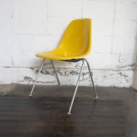 70s Eames  shell chair